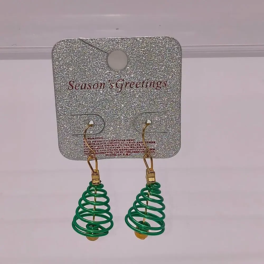 C 1 green spiral handmade christmas